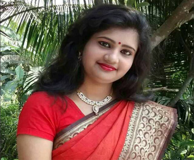 Kerala Kochi Girl Suvarnna Chekavar Mobile Number For Friendship Chat