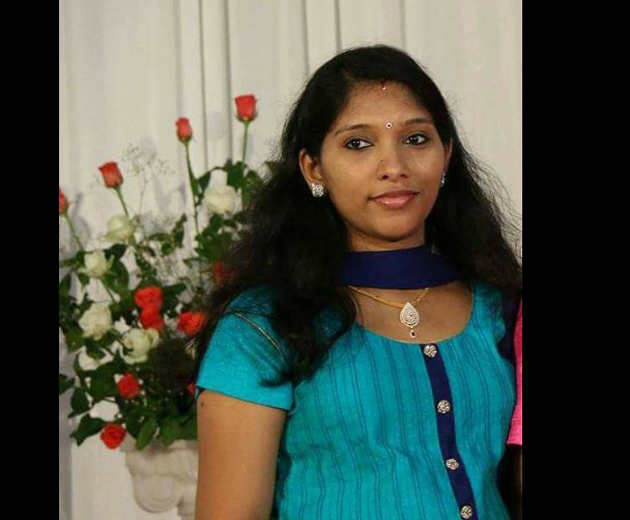 Tamil Chennai Girl Navanika Thondaiman Mobile Number With Photo Chat