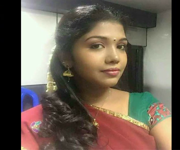 Kerala Trivandrum Aunty Rupali Nayar Whatsapp Number Photo