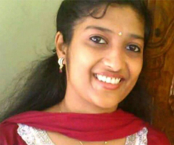 Kerala Kannur Girl Swarna Nayanar Whatsapp Number Marriage Photo