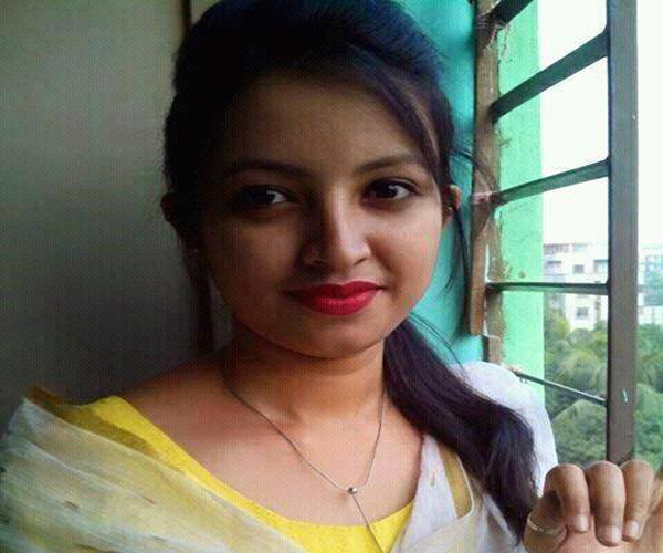 Gujarati Surat Girl Nimrit Bapodra Whatsapp Number Friendship