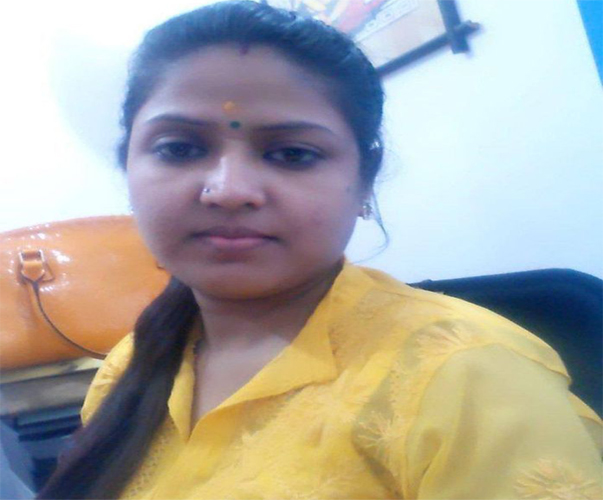 Gujarati Vadodara Girl Nithika Bhansali Whatsapp Number Chat