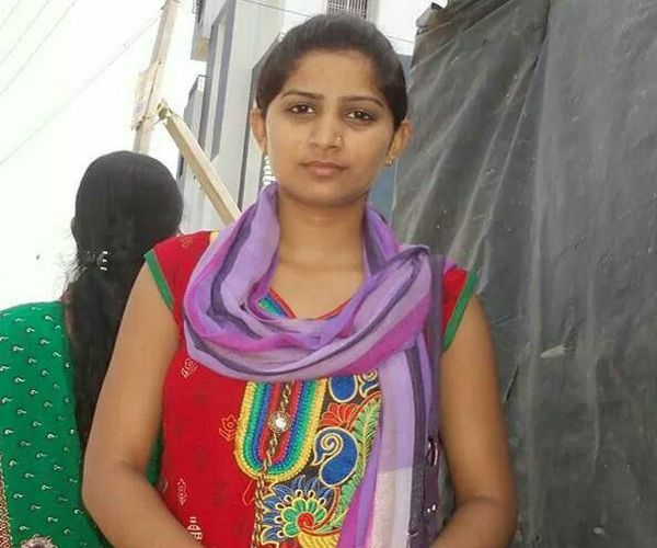 Gujarati Surat Girl Rupali Mokani Whatsapp Number Friendship