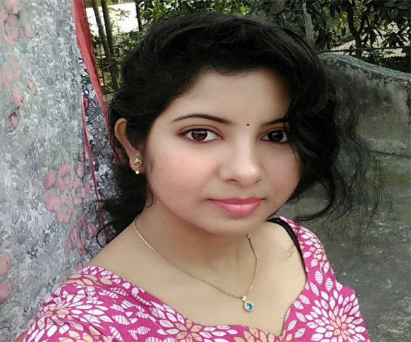Indian Kolkata Girl Amrita Bansal Whatsapp Number Friendship Online
