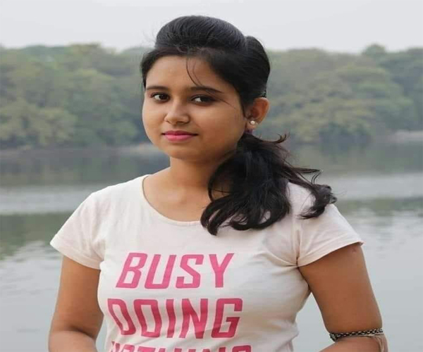 Gujarati Bhavnagar Girl Ayushi Goswami Whatsapp Number Chat Online