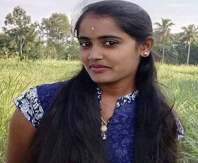Kannada Girl Neesha Mayachari Whatsapp Number for Friendship Online