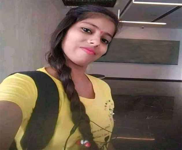 Kerala Thrissur Girl Priyana Nayanar Whatsapp Number for Marriage