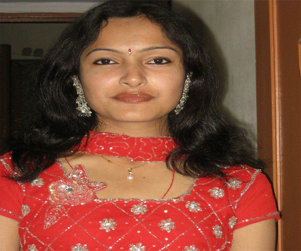 Kannada Aunty Santoshi Nairi Whatsapp Number for Marriage Online