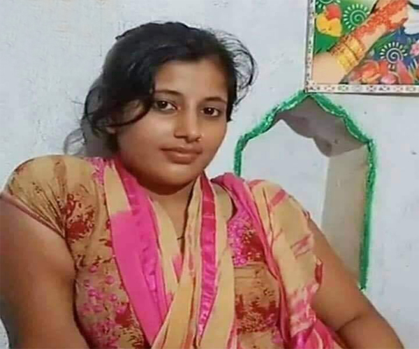 Kerala Kannur Girl Malini Marar Whatsapp Number for Friendship Chat
