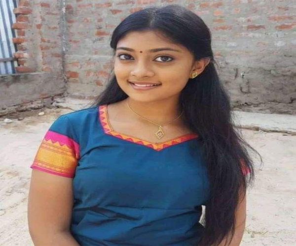 Kerala Alappuzha Girl Tanvee Menon Whatsapp Number for Marriage