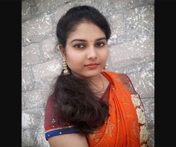 Kerala Thrissur Girl Malini Panikkar Marriage Whatsapp Number Online