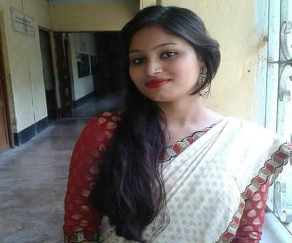 Bangladeshi Khulna Aunty Nemisha Bapary Whatsapp Number Marriage