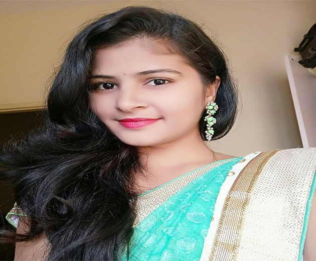 Indian Mumbai Girl Radhika Agarwal Mobile Number Friendship Online