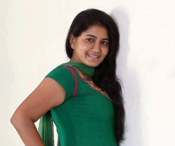 Telugu Adoni Girl Shalini Reddy Whatsapp Number Friendship Online Chat